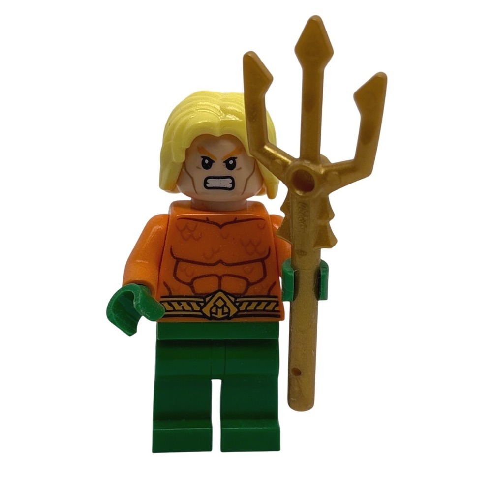 LEGO DC Super Heroes Aquaman Minifigure sh050 with Gold Trident Accessory